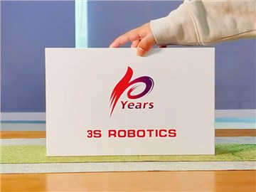 10周年慶禮品定制：白色禮盒與文創藝術的精致邂逅