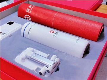 紹興銀行定制客戶伴手禮：一份充滿關懷的實用禮盒