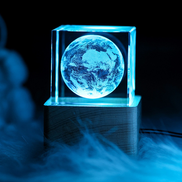 創意3D內雕水晶擺件 月球地球星球發光小夜光 員工生日送什么