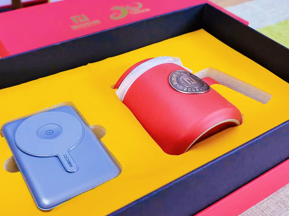 企業周年慶禮品設計：知識傳承與實用關懷的融合